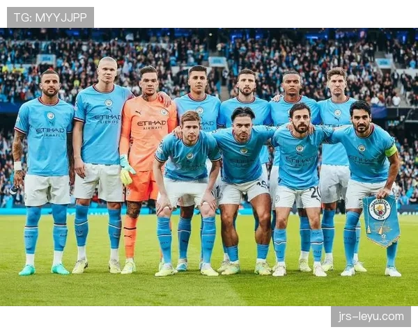 曼城中路突破能力显著增强,球队战术升级引发外界高度关注 曼城中路突破能力显著增强,球队战术升级引发外界高度关注