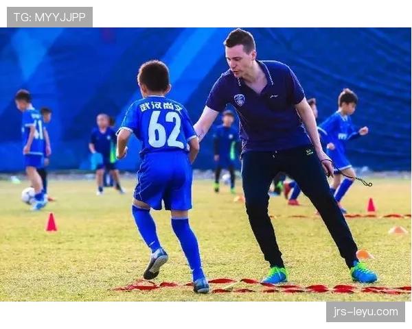 纳乔足球影响力助力年轻球员成长，引领青训发展新趋势