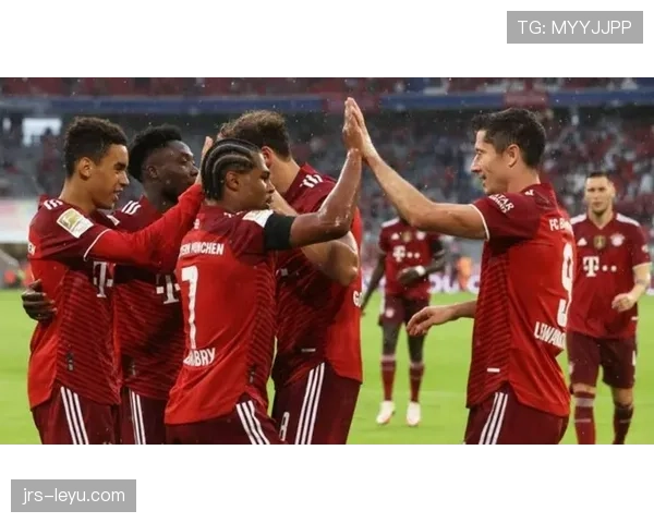 拜仁队友盛赞穆西亚拉：场上表现惊艳，未来潜力不可限量