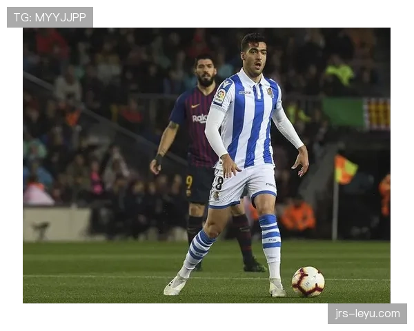 梅里诺中场风格稳健,攻防转换中表现持续提升 梅里诺中场风格稳健,攻防转换中表现持续提升